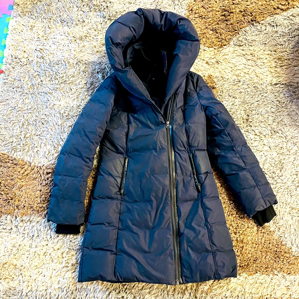 Mackage women’s winter coat. Navy Blue, size M.